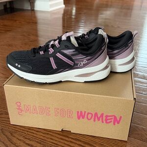 Ryka Women's Black and Purple Athletic Shoes